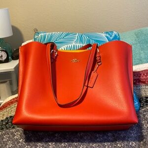 Coach Tote Miami Red